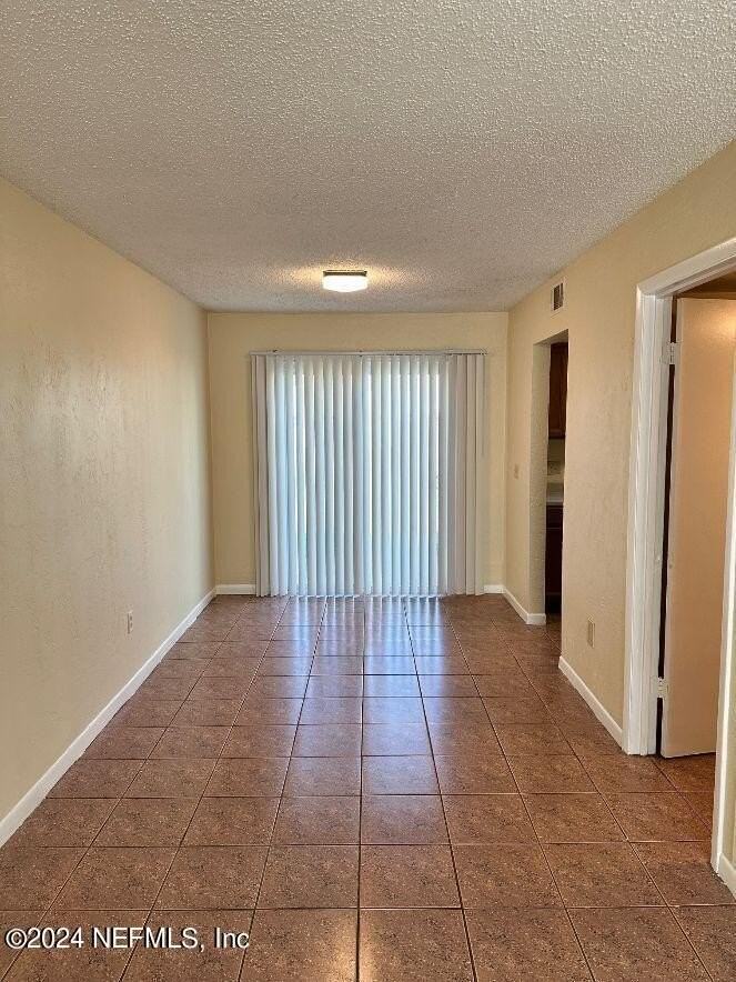 60 Masters Dr #C - Photo 3 of 12