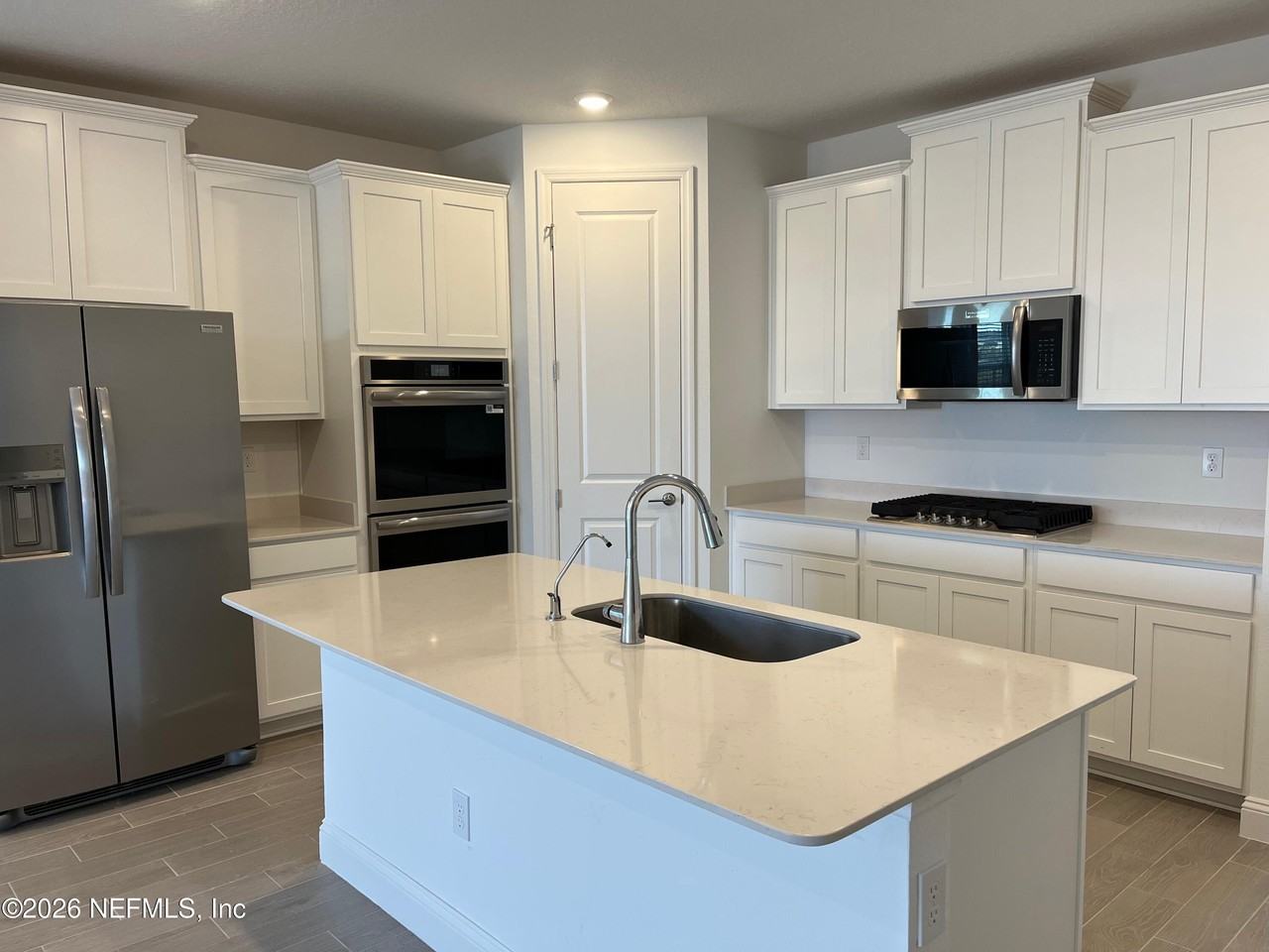 66 Otsego Ln - Photo 5 of 23