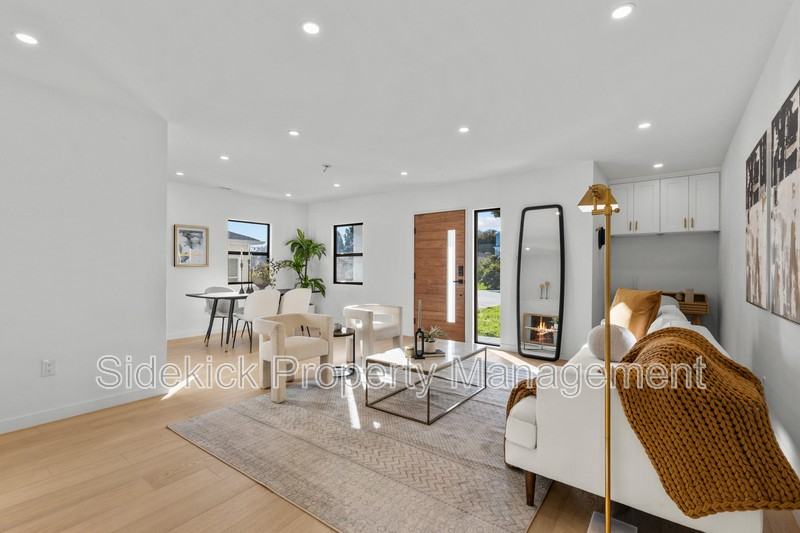 1724 S Fairfax Ave - Photo 7 of 22