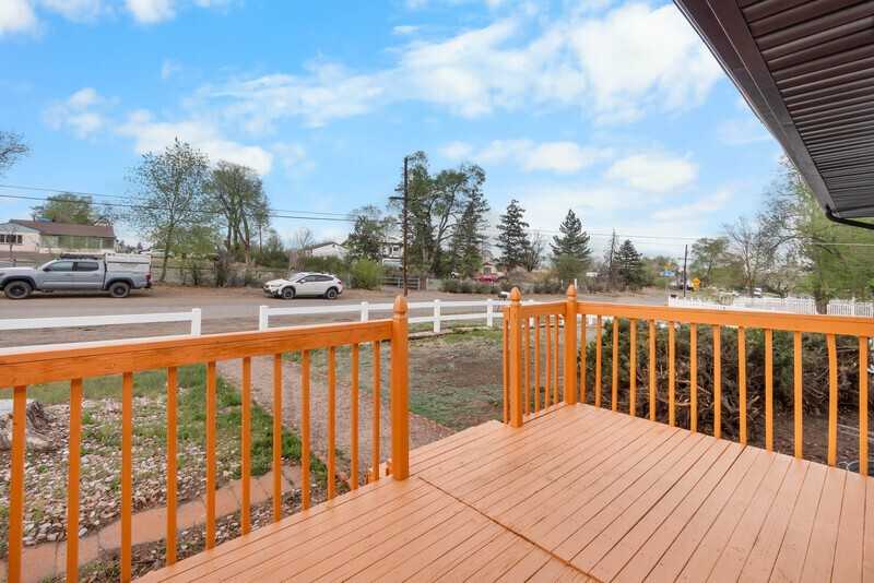 6220 W Ohio Ave - Photo 2 of 22