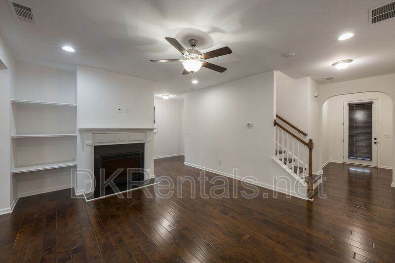 2341 Attewood Dr - Photo 5 of 30