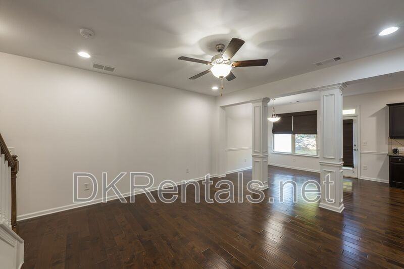 2341 Attewood Dr - Photo 7 of 30