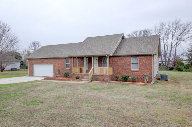 2481 Clarksville Rd - Photo 7 of 50