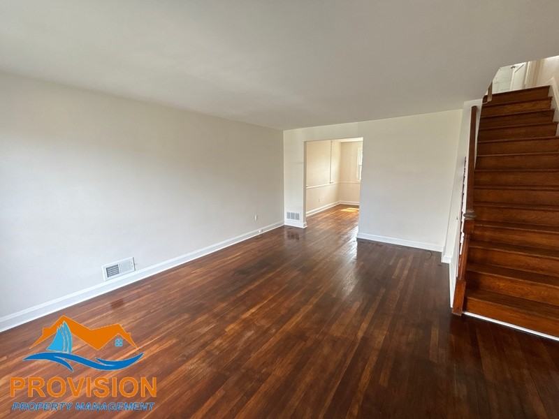 1925 Jasmine Rd - Photo 2 of 27