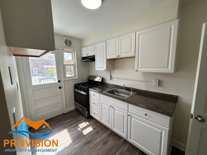 1925 Jasmine Rd - Photo 6 of 27