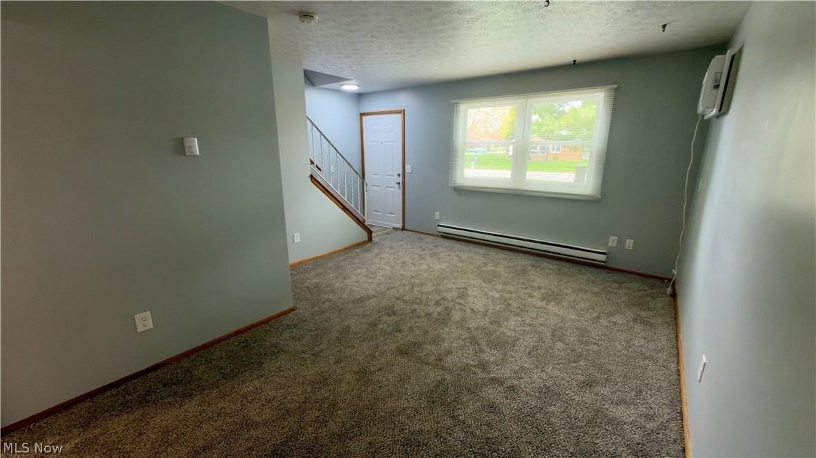 239 Brunswick Dr - Photo 6 of 28