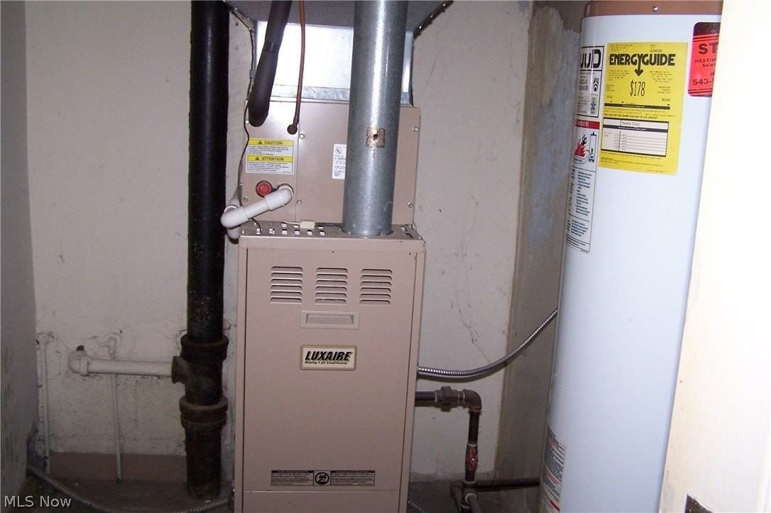 15794 Grove St - Photo 7 of 25