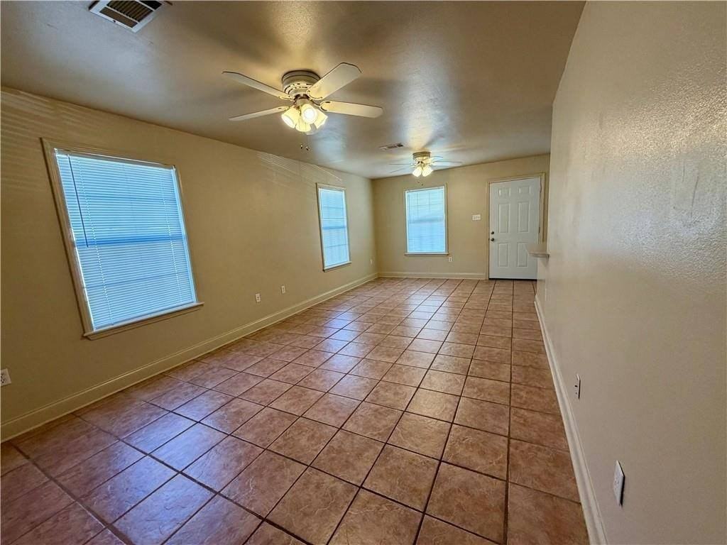 16037 J R Dr #B - Photo 4 of 10