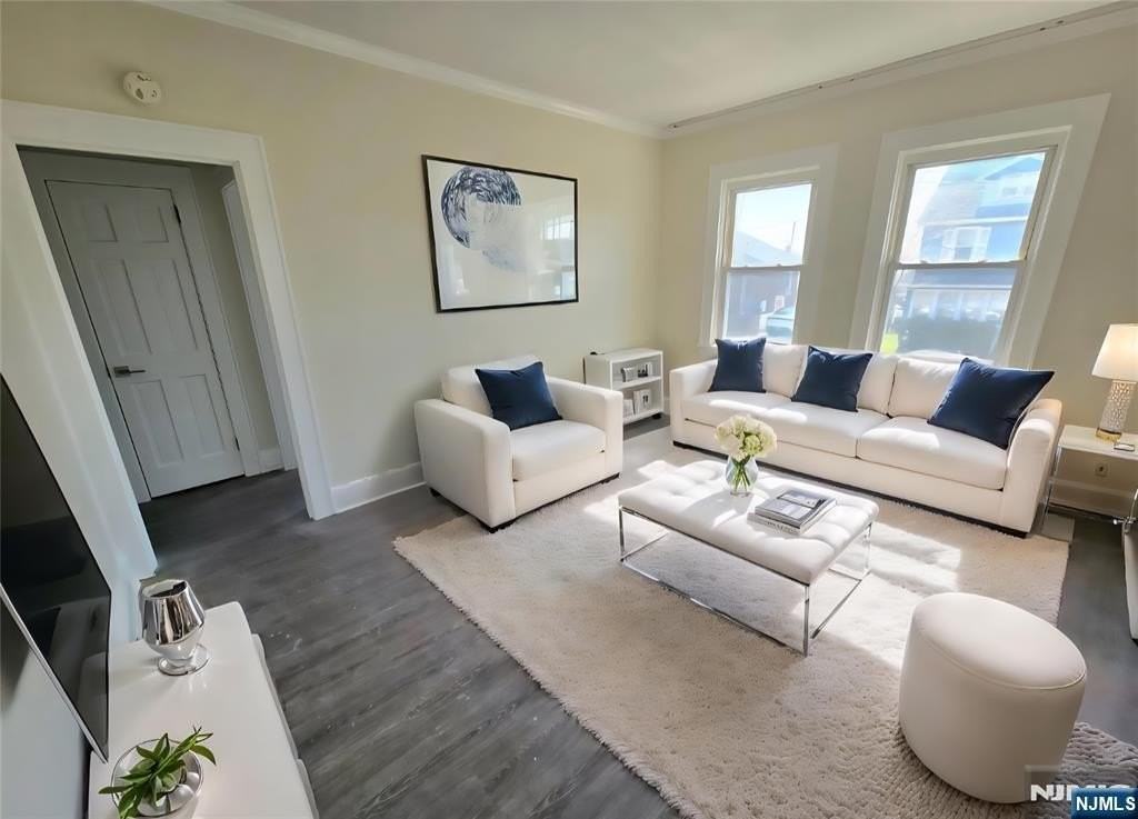 175 Jefferson St - Photo 4 of 27