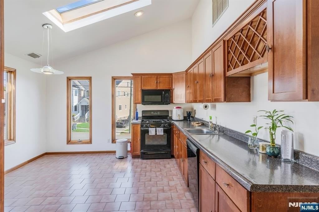 1 2nd St 2nd Fl - Photo 7 of 18