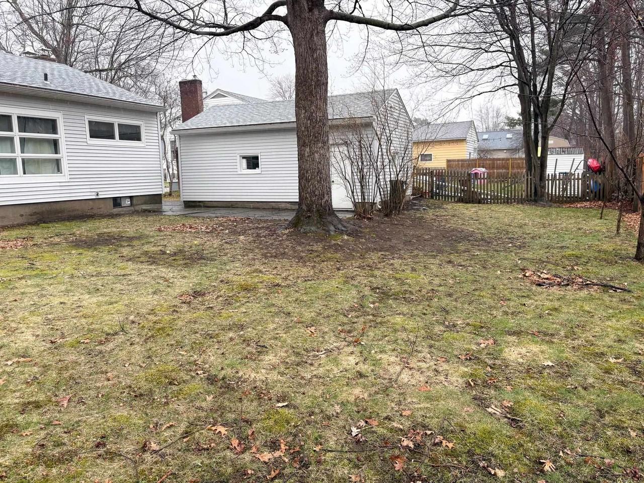 38 Marshall Dr - Photo 4 of 39