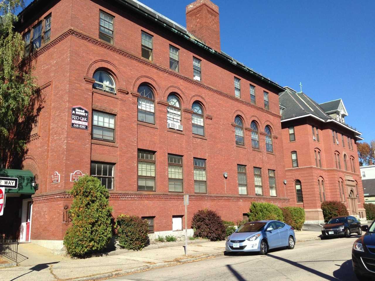 521 Pine St #205 - Photo 5 of 39