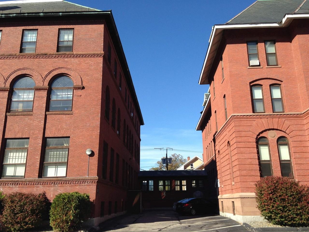 521 Pine St #205 - Photo 7 of 39