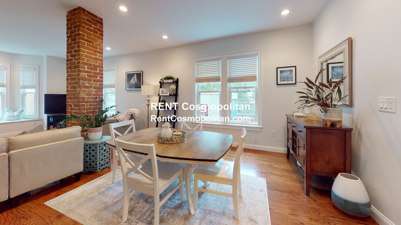 15 Sherman St #1 - Photo 3 of 11