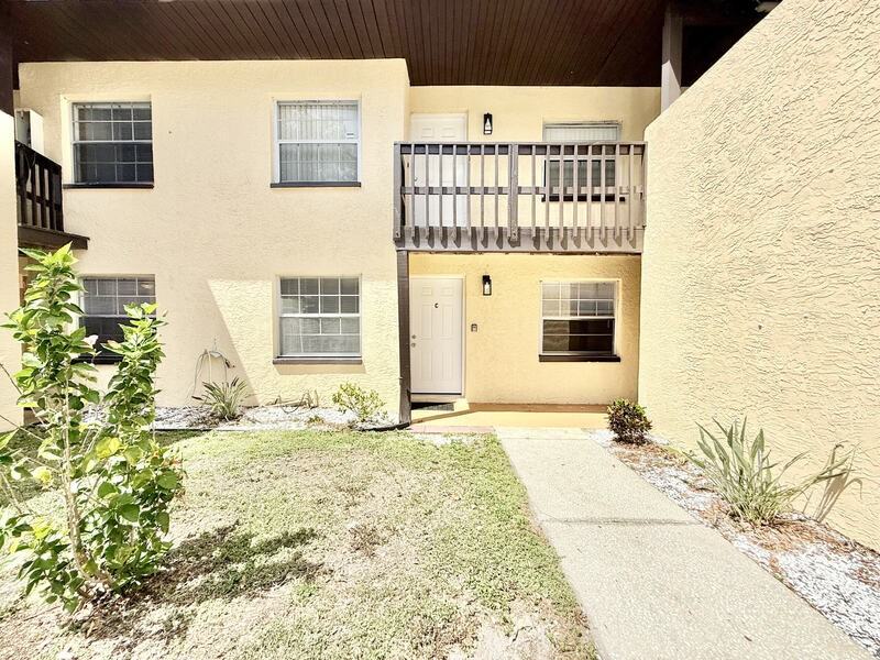 380 2nd Ave N - Photo 3 of 42