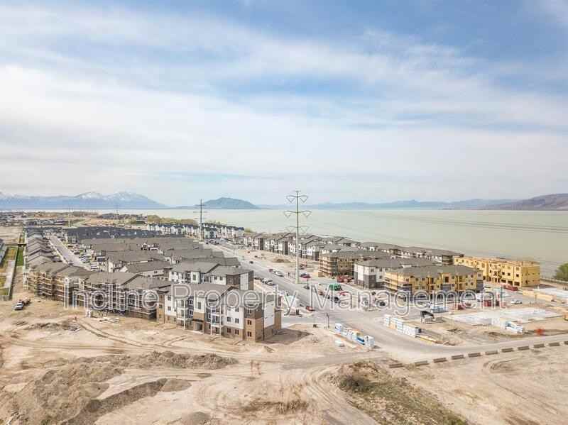 772 Nw - Photo 2 of 18