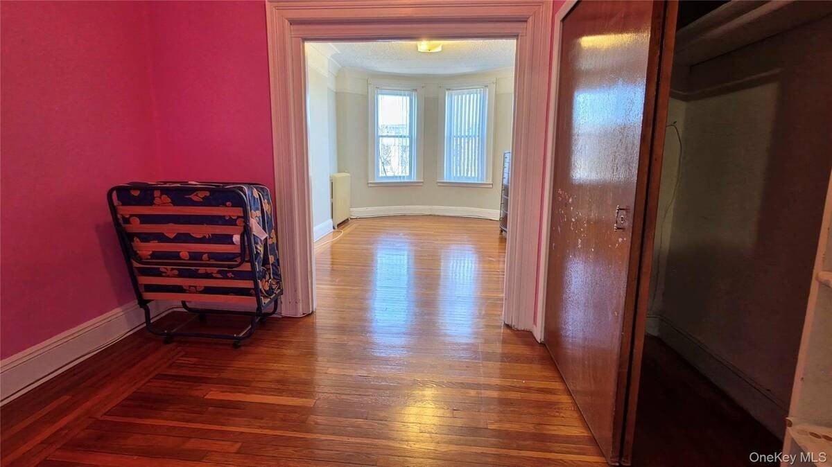 6024 70th Ave - Photo 4 of 11