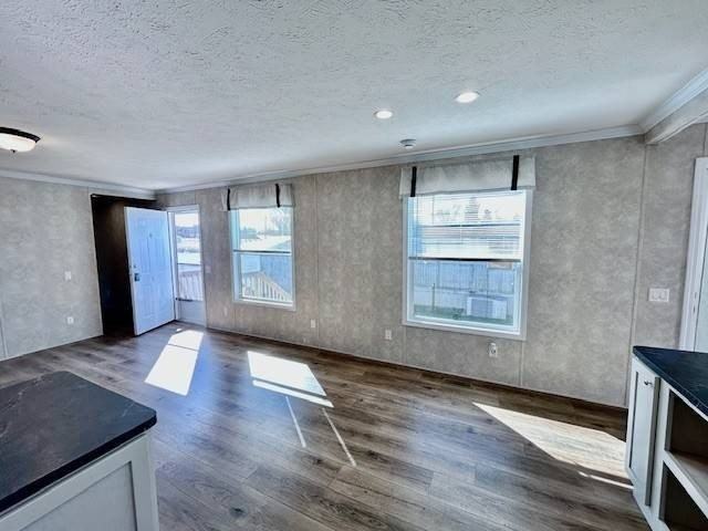 8001 Hamilton Ave #70 - Photo 4 of 18