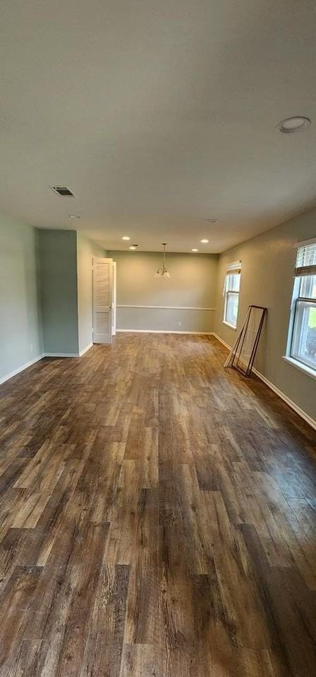 2829 Metz Dr - Photo 2 of 22