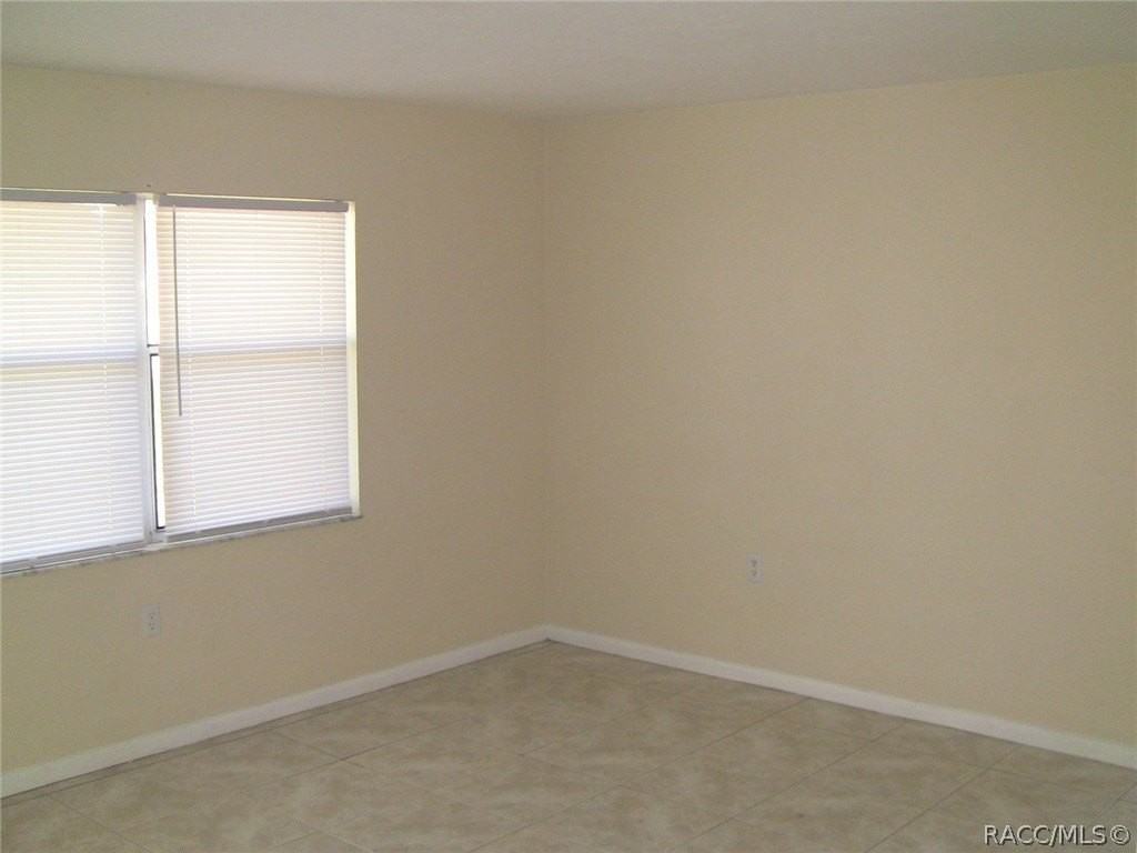 198 W Valerian Pl - Photo 7 of 16