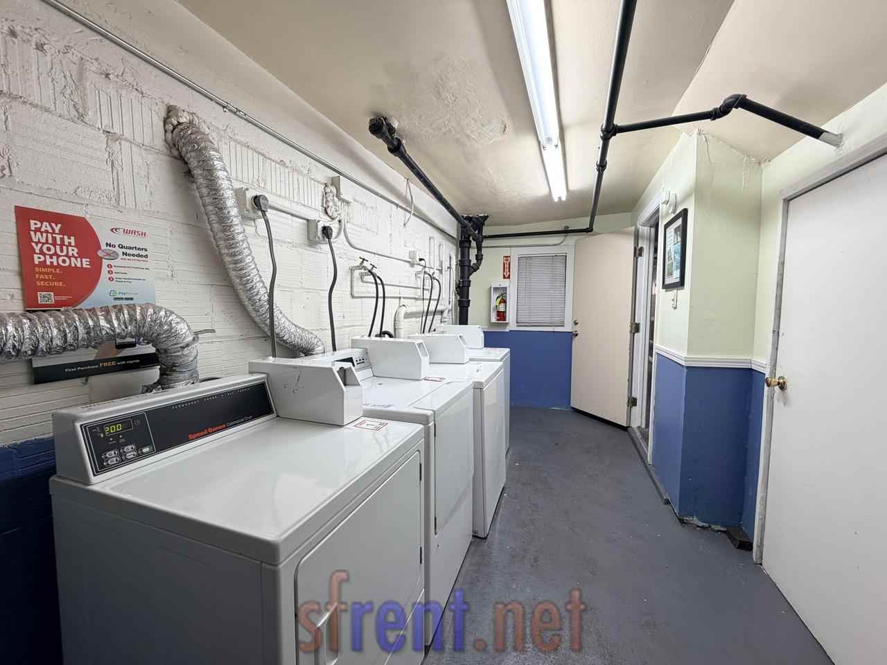 2210 10th Ave - Photo 4 of 12