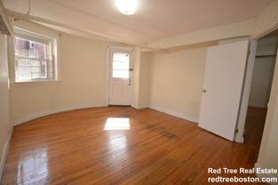 1589 Beacon St #B - Photo 1 of 1