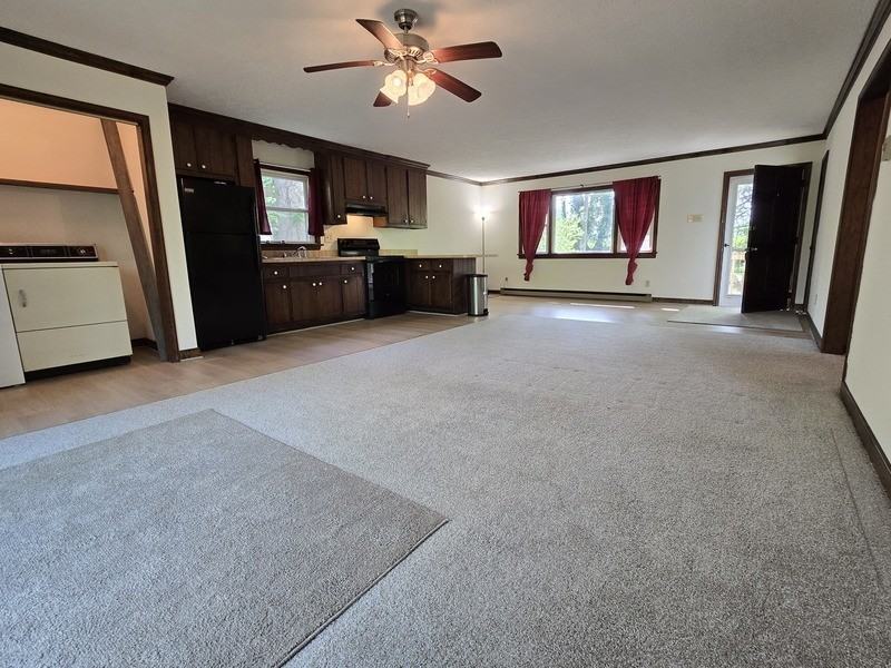 6308 Lakeshore Dr - Photo 3 of 12