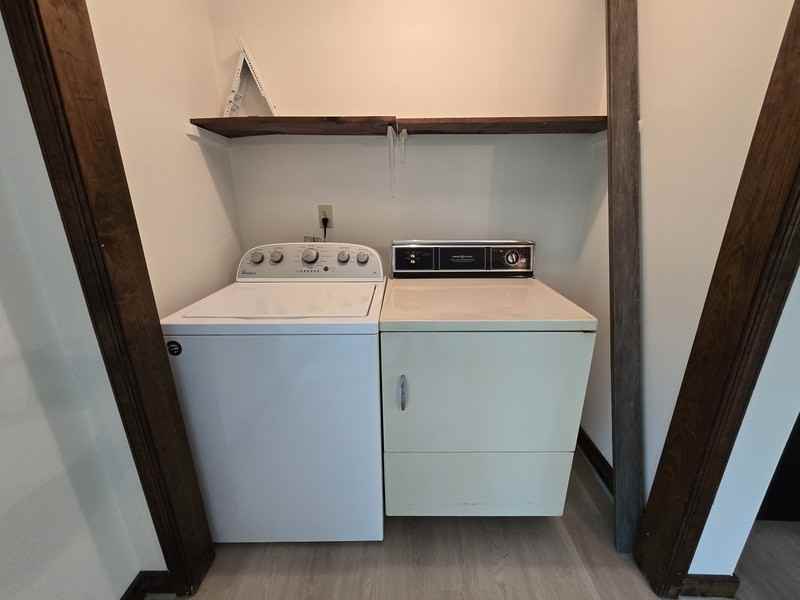 6308 Lakeshore Dr - Photo 6 of 12