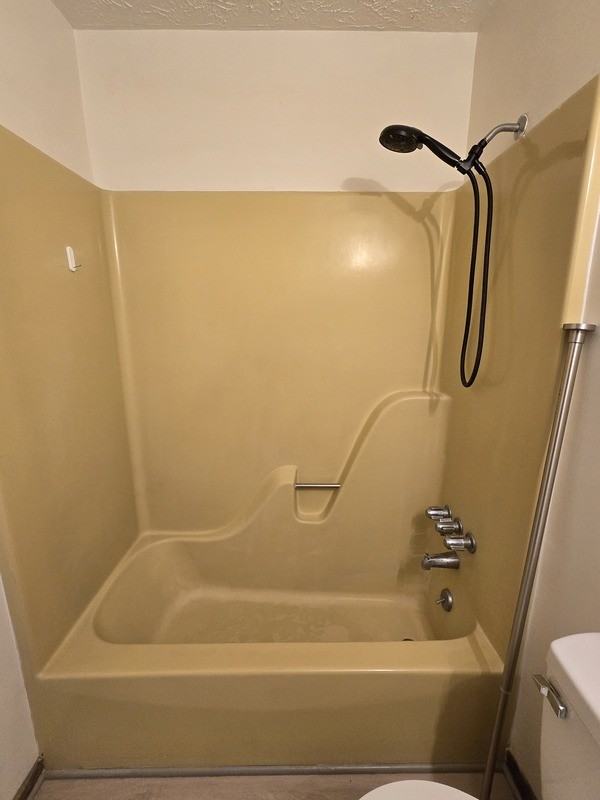 6308 Lakeshore Dr - Photo 7 of 12