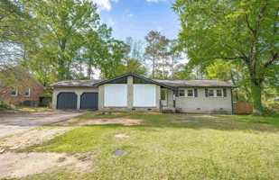 featured image of 5227 Bush River Rd