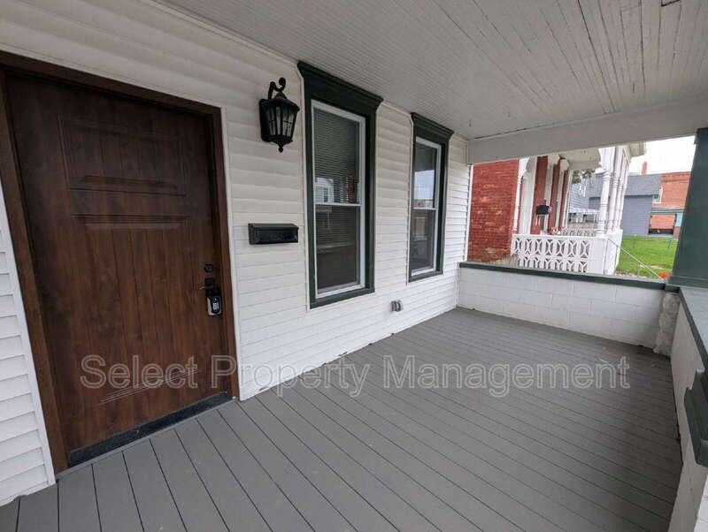 603 Lavina St - Photo 3 of 25