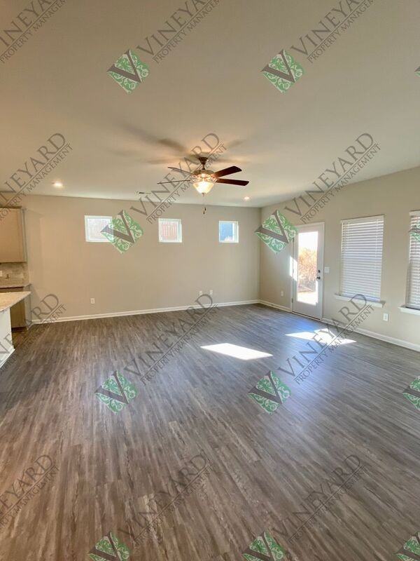 186 Malbone St Sw - Photo 5 of 25