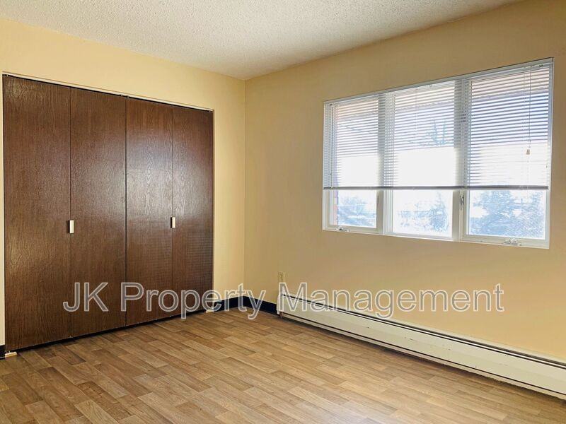 1122 1st Ave Sw #02 - Photo 7 of 10