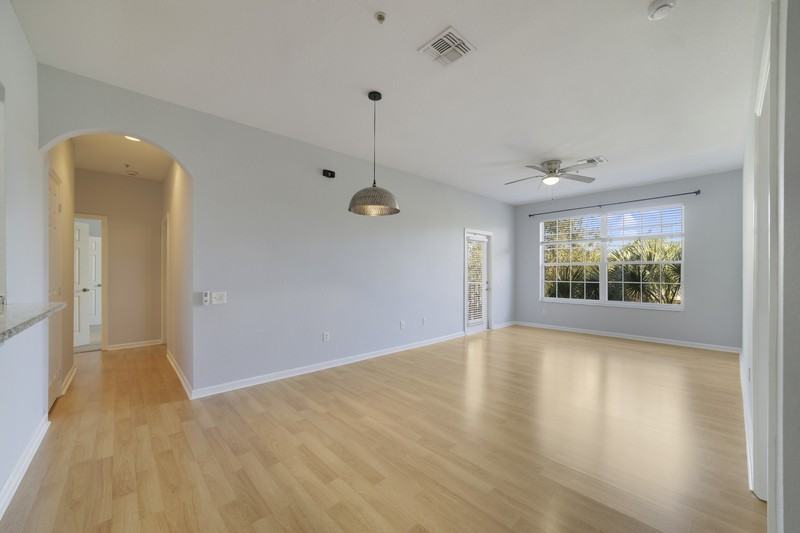 6214 Stevenson Dr #304 - Photo 6 of 25