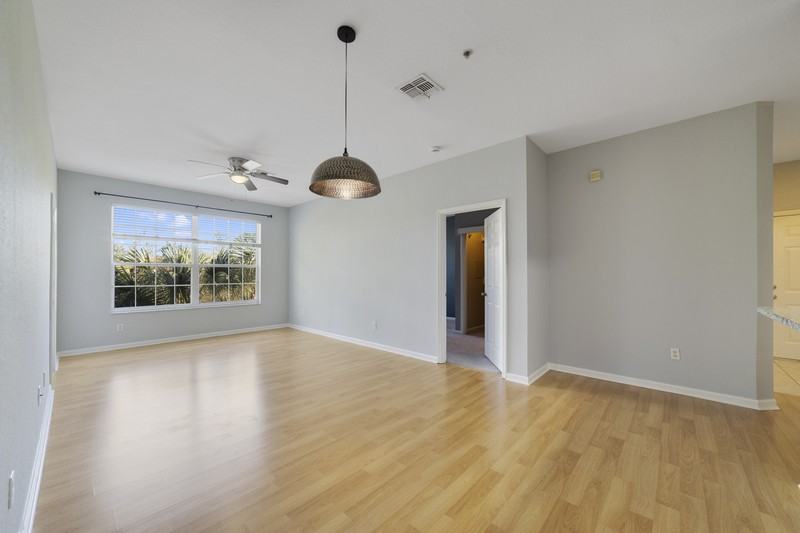 6214 Stevenson Dr #304 - Photo 7 of 25