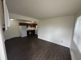 featured image of 819 Mosgrove St