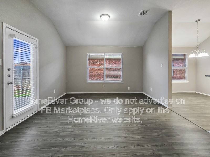8148 Hennessey Trl - Photo 3 of 24