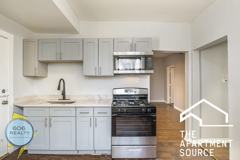 1022 E Hyde Park Blvd #1S - Photo 1 of 1