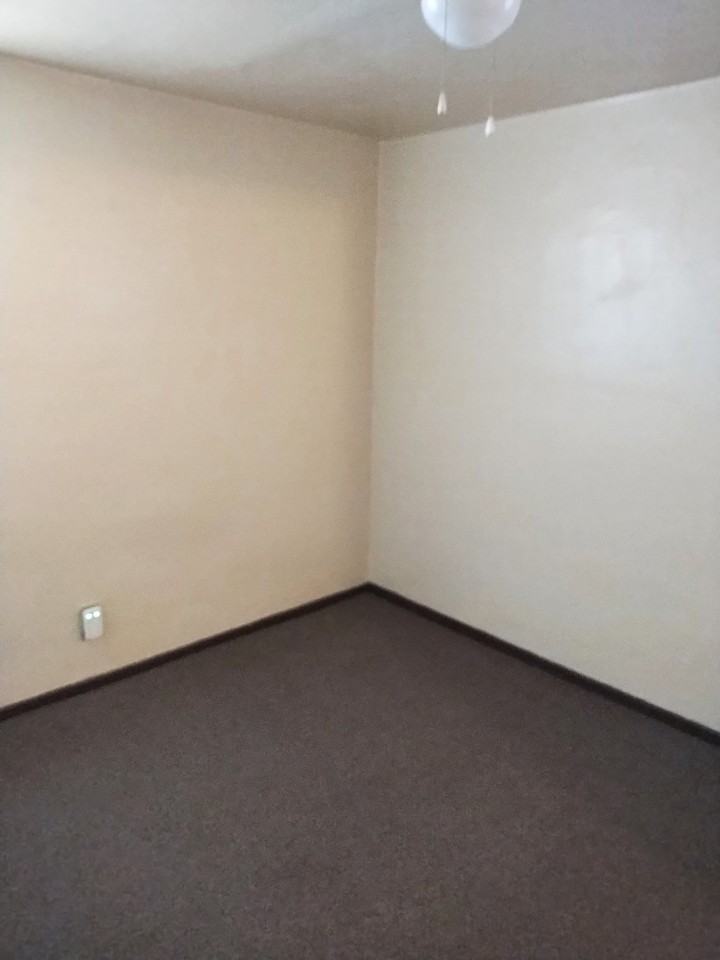 121 Mount Lebanon Boulevard - Photo 5 of 6