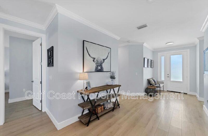 7558 Totem Ave - Photo 6 of 42