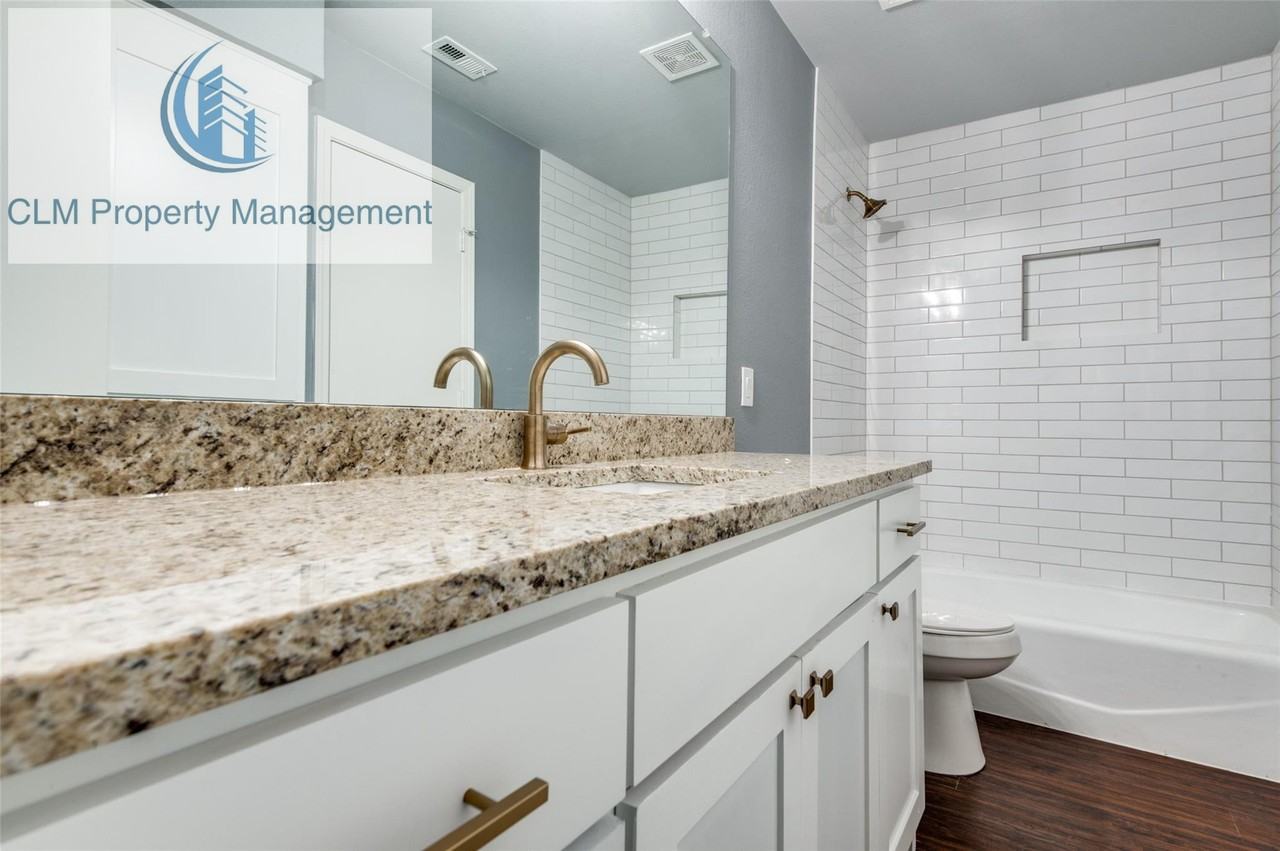 3012 Jeremes Landing - Photo 2 of 13