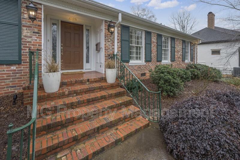 4023 Arborway - Photo 3 of 50