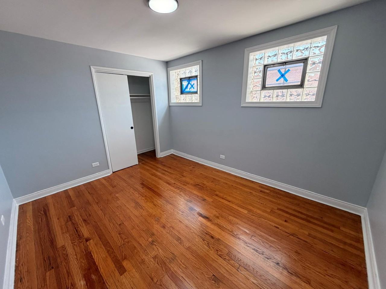 2643 West 79th Street - Photo 7 of 15