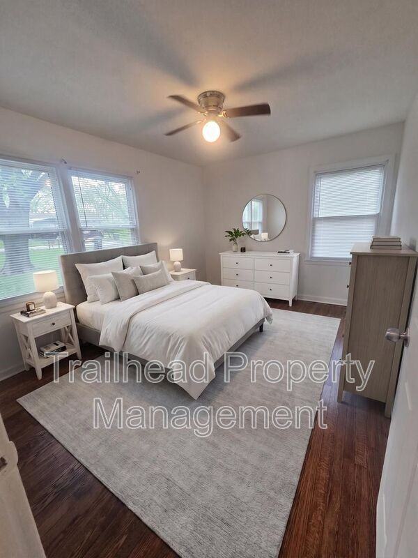 6714 Richmond Ave - Photo 3 of 19