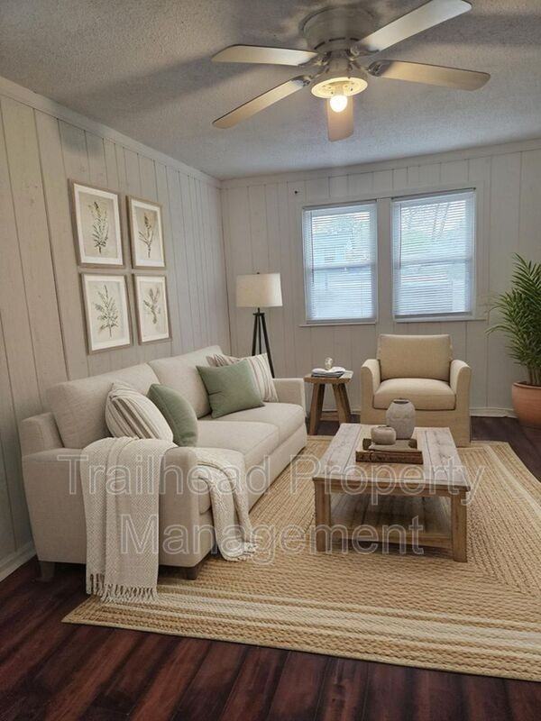 6714 Richmond Ave - Photo 4 of 19