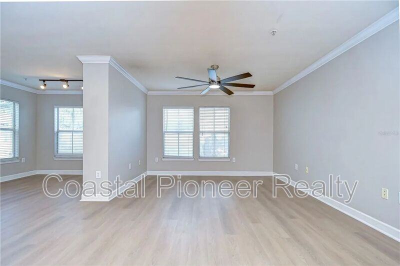 18163 Bridle Club Dr - Photo 4 of 15