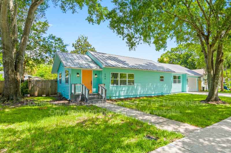 306 Park Blvd - Photo 3 of 50