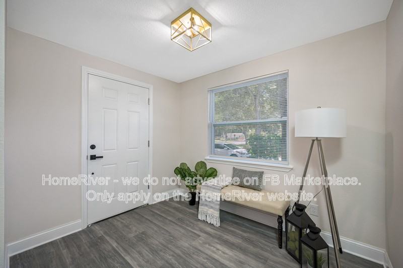 306 Park Blvd - Photo 4 of 50