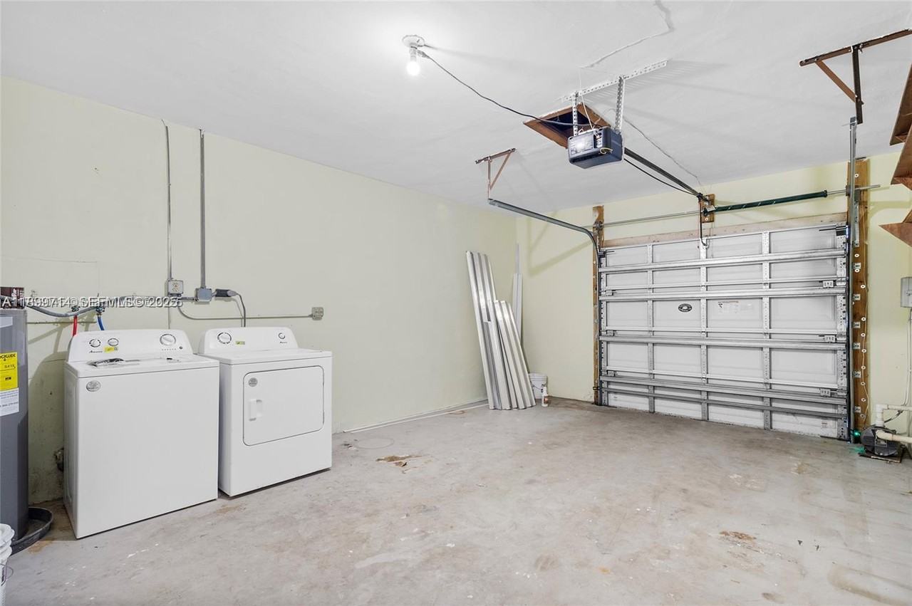 7773 Coral Boulevard #0 - Photo 6 of 25