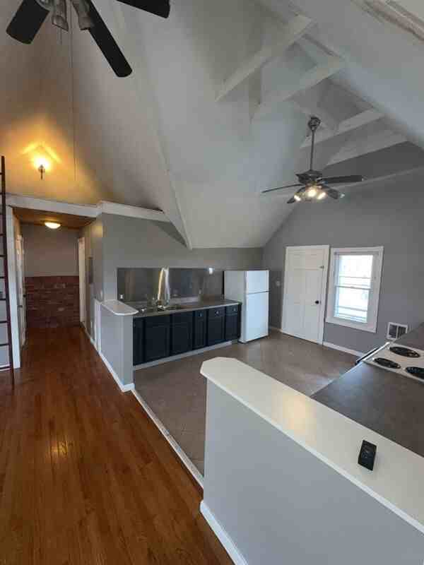 746 River St #746UNIT3 - Photo 4 of 24